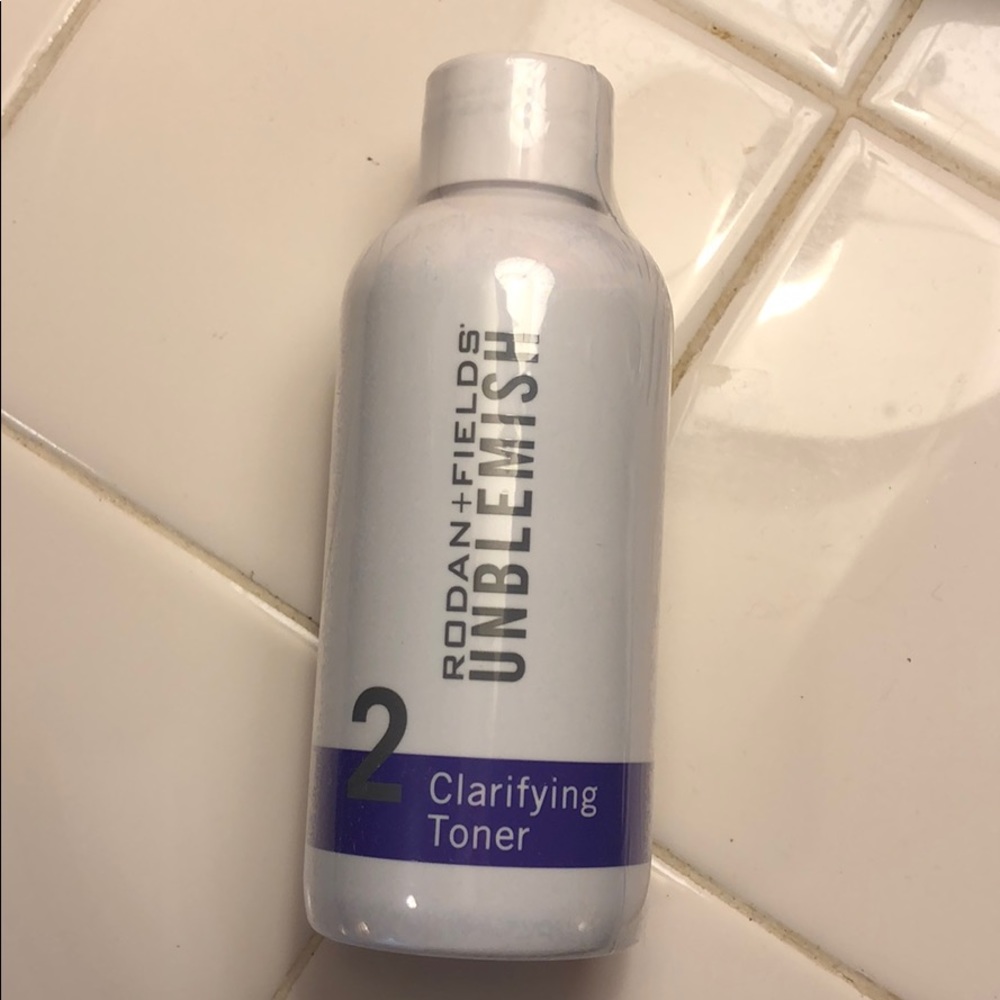 Rodan and Fields Unblemish clarifying toner